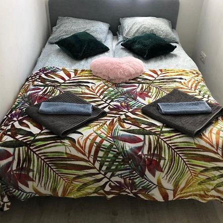 Central Apartment With Balcony Near Castle Hill 부다페스트 외부 사진