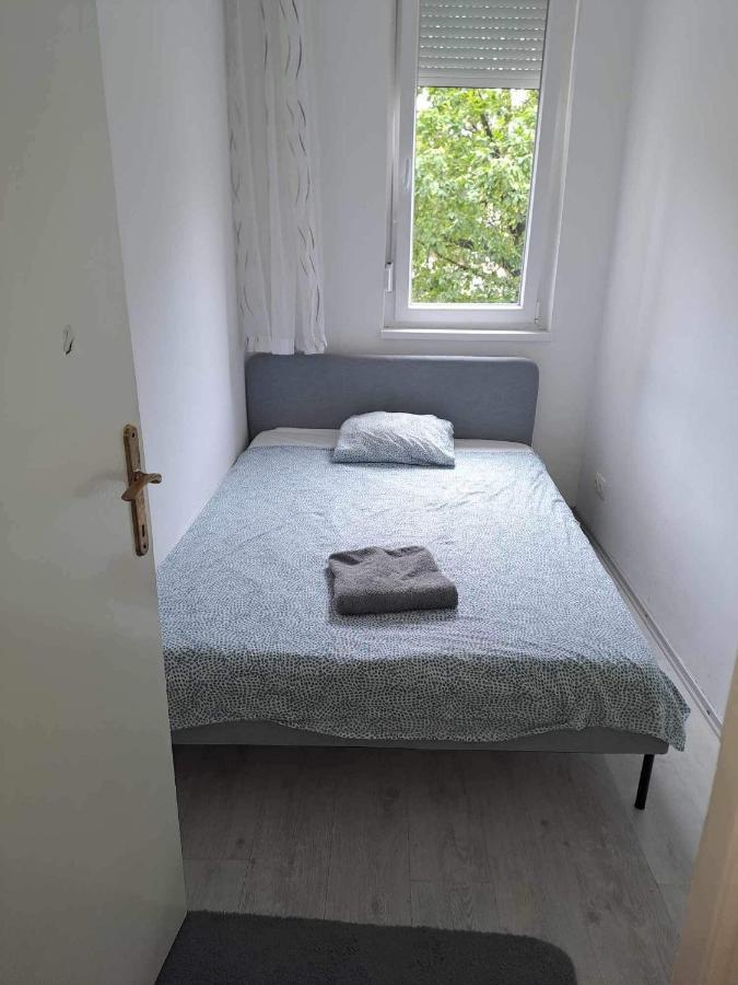 Central Apartment With Balcony Near Castle Hill 부다페스트 외부 사진