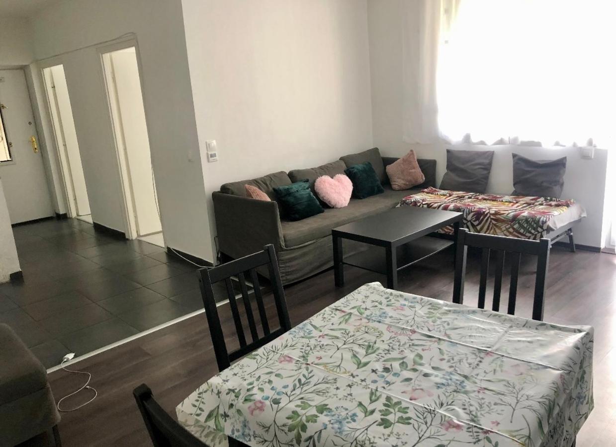 Central Apartment With Balcony Near Castle Hill 부다페스트 외부 사진