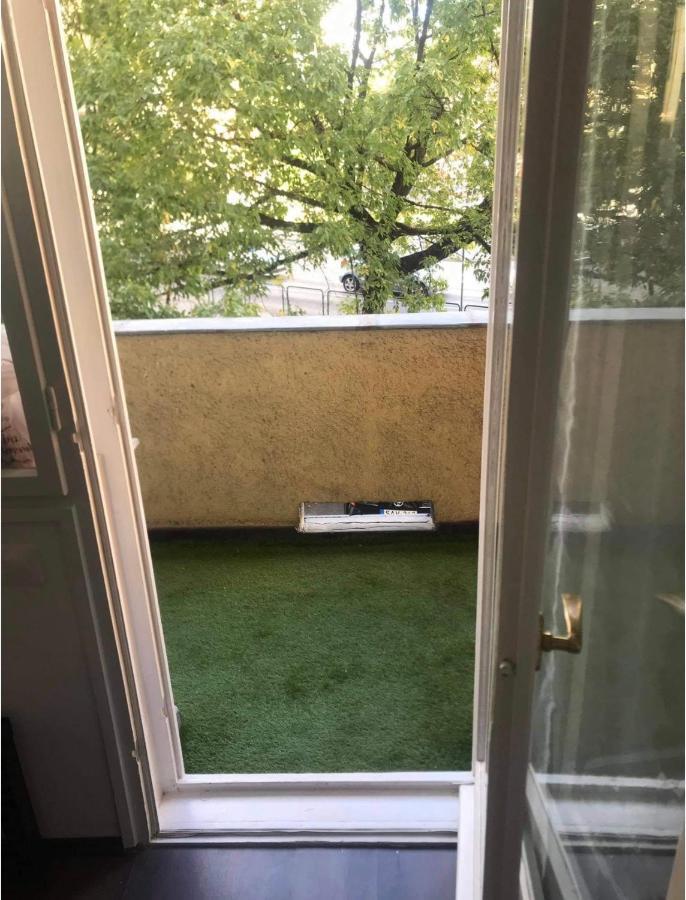 Central Apartment With Balcony Near Castle Hill 부다페스트 외부 사진